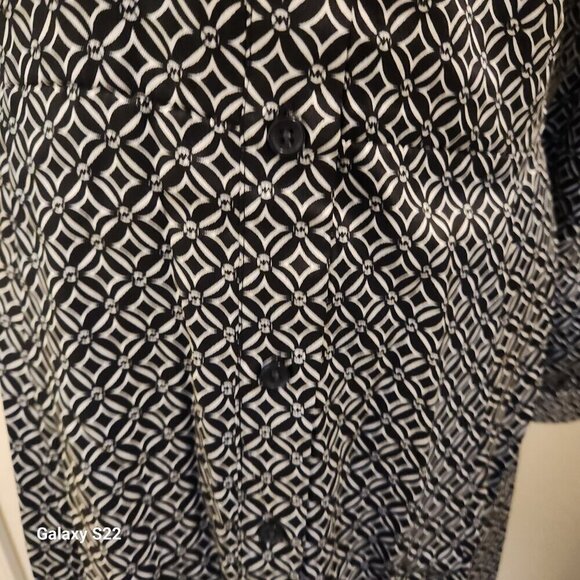 Michael Kors Print Maxi Dress. NWT. Size Small. - Picture 4 of 13
